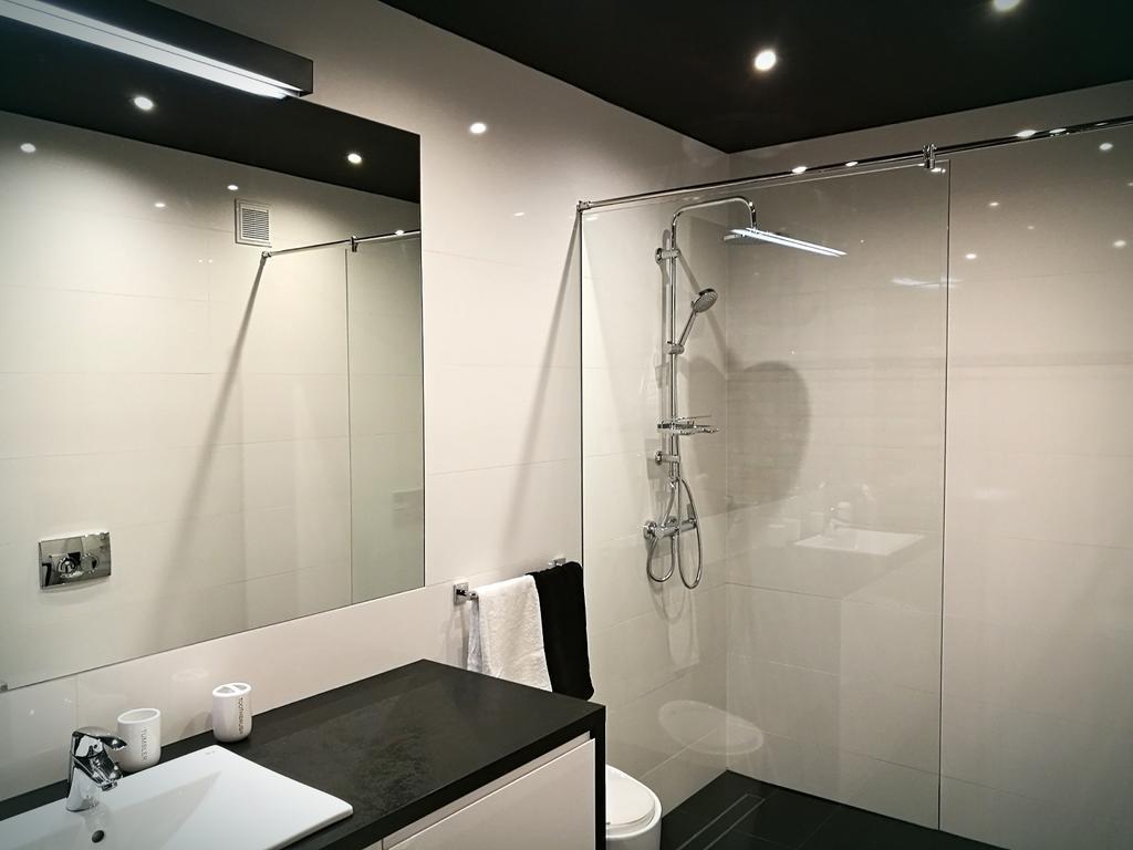 Black&White Apartment- Wierzbowa 5 Poznaň Exteriér fotografie