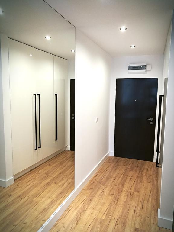 Black&White Apartment- Wierzbowa 5 Poznaň Exteriér fotografie