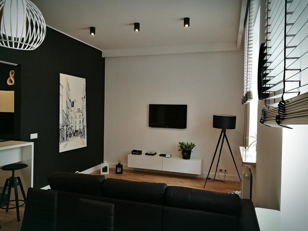 Black&White Apartment- Wierzbowa 5 Poznaň Exteriér fotografie